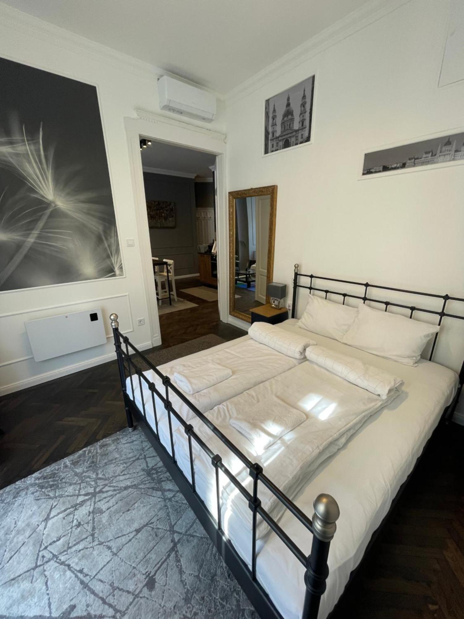 Szip Tatra Gold - Downtown Apartment Budapest Luaran gambar